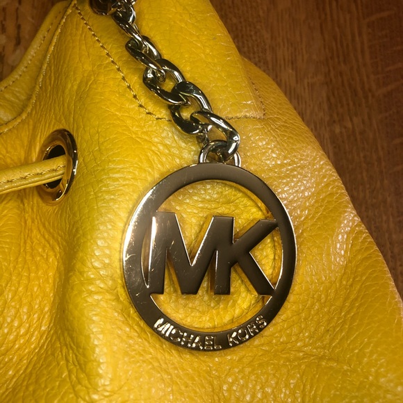 Michael Kors Purse - Picture 2 of 6